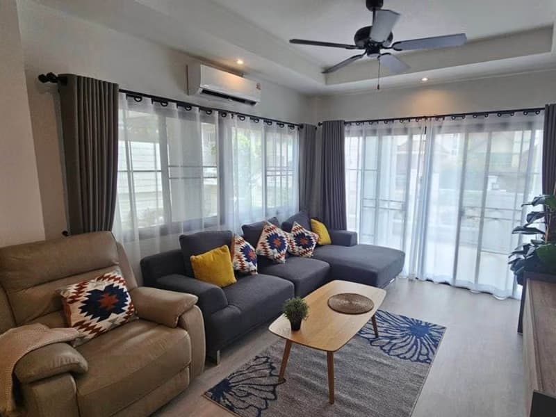 3 Bed House for Rent in San Kamphaeng