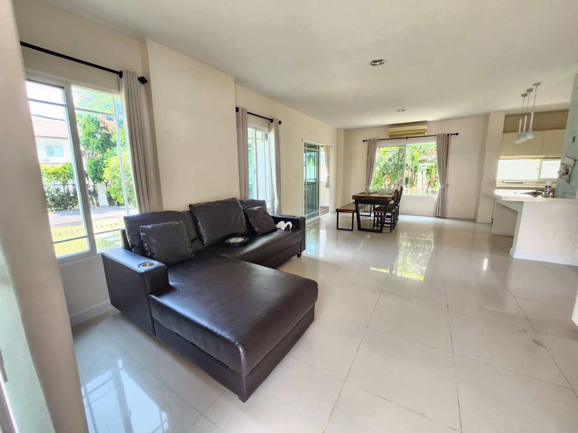 House for Rent in Suthep, Mueang Chiang Mai. - Image 2