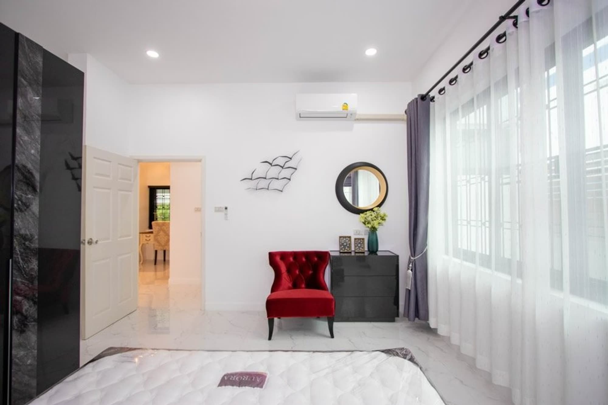 2 Bed House for Rent in Mueang Chiang Mai - Image 10