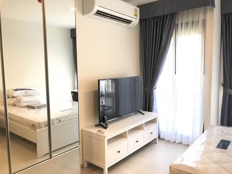 undefined Bed Condo for Rent and Sale in Khlong Toei