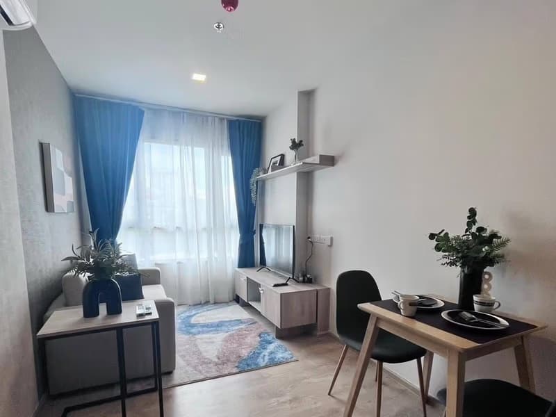 1 Bed Condo for Sale in undefined