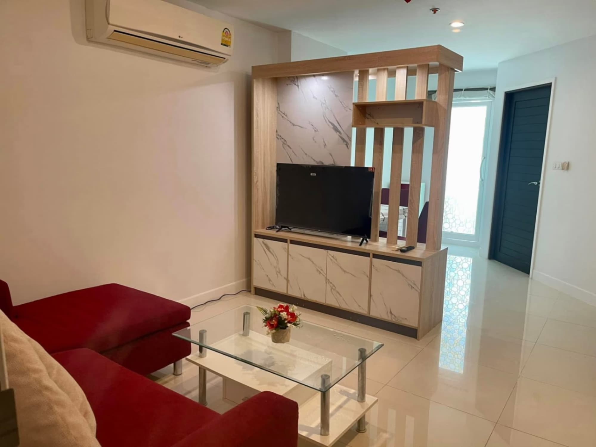 Studio Condo for Rent in Mueang Chiang Mai - Image 2