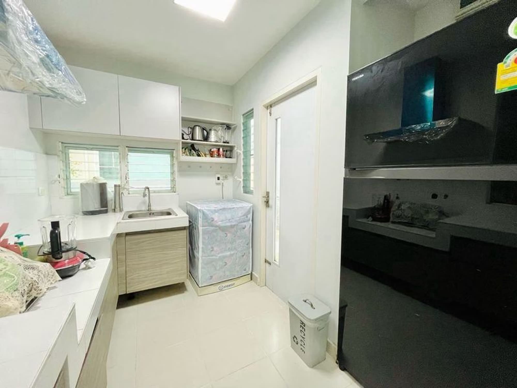 3 Bed House for Rent in Bang Phli, Samut Prakan - Image 5