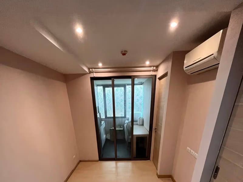1 Bed Condo for Sale in Bang Rak