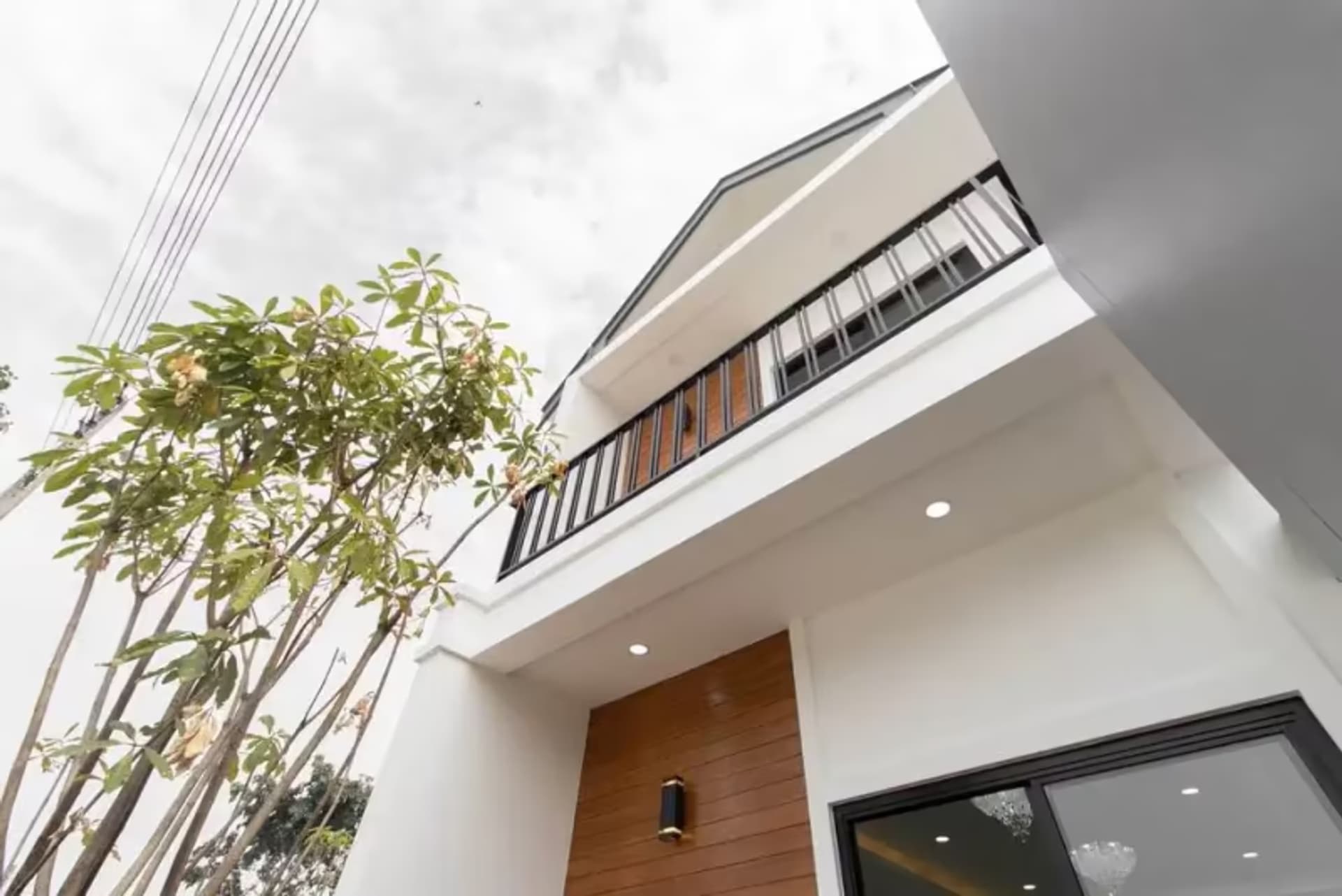 3 Bedroom House - Image 12