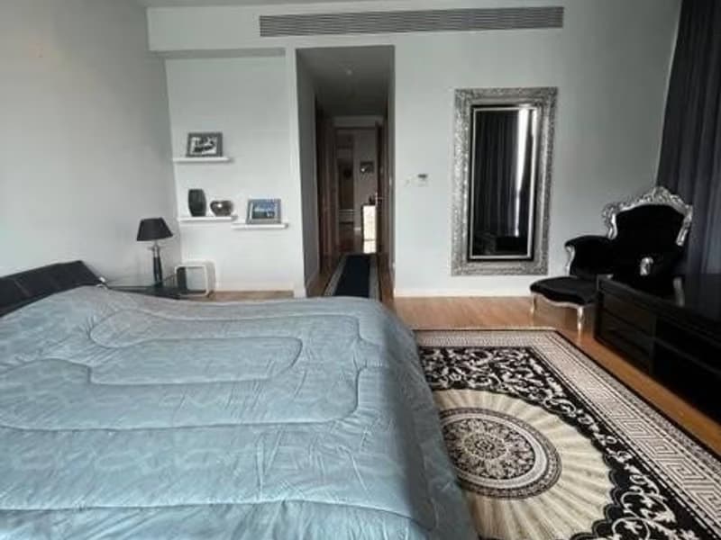 Condo for Rent at Millennium Residence