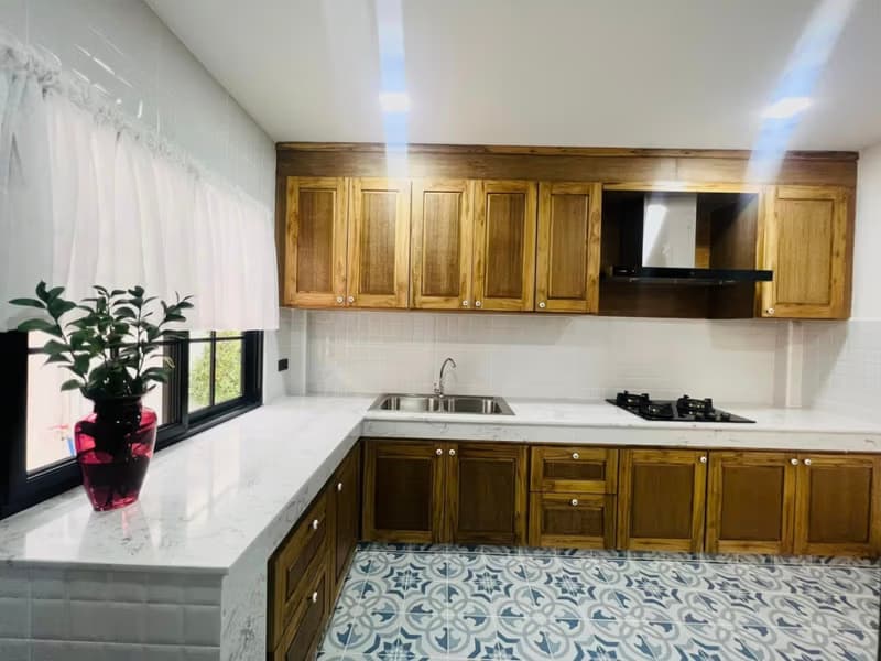 5 Bed House for Rent and Sale in Mueang Chiang Mai