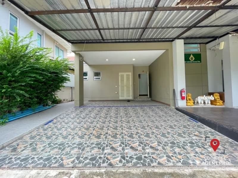 House for Sale in Prawet.