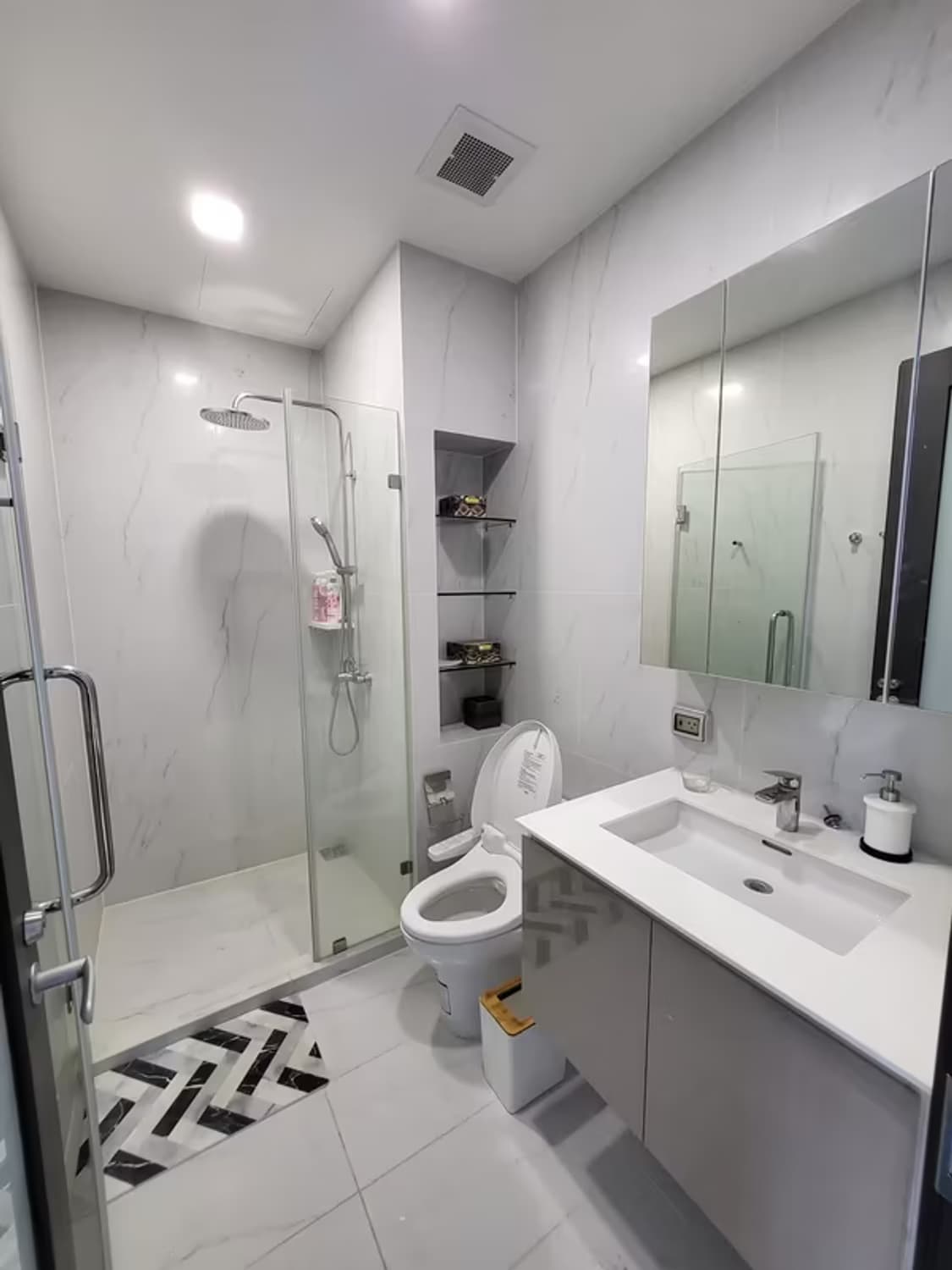 Chewathai Residence Asoke - 1 Bed Condo for Rent *CHNO1129 - Image 8