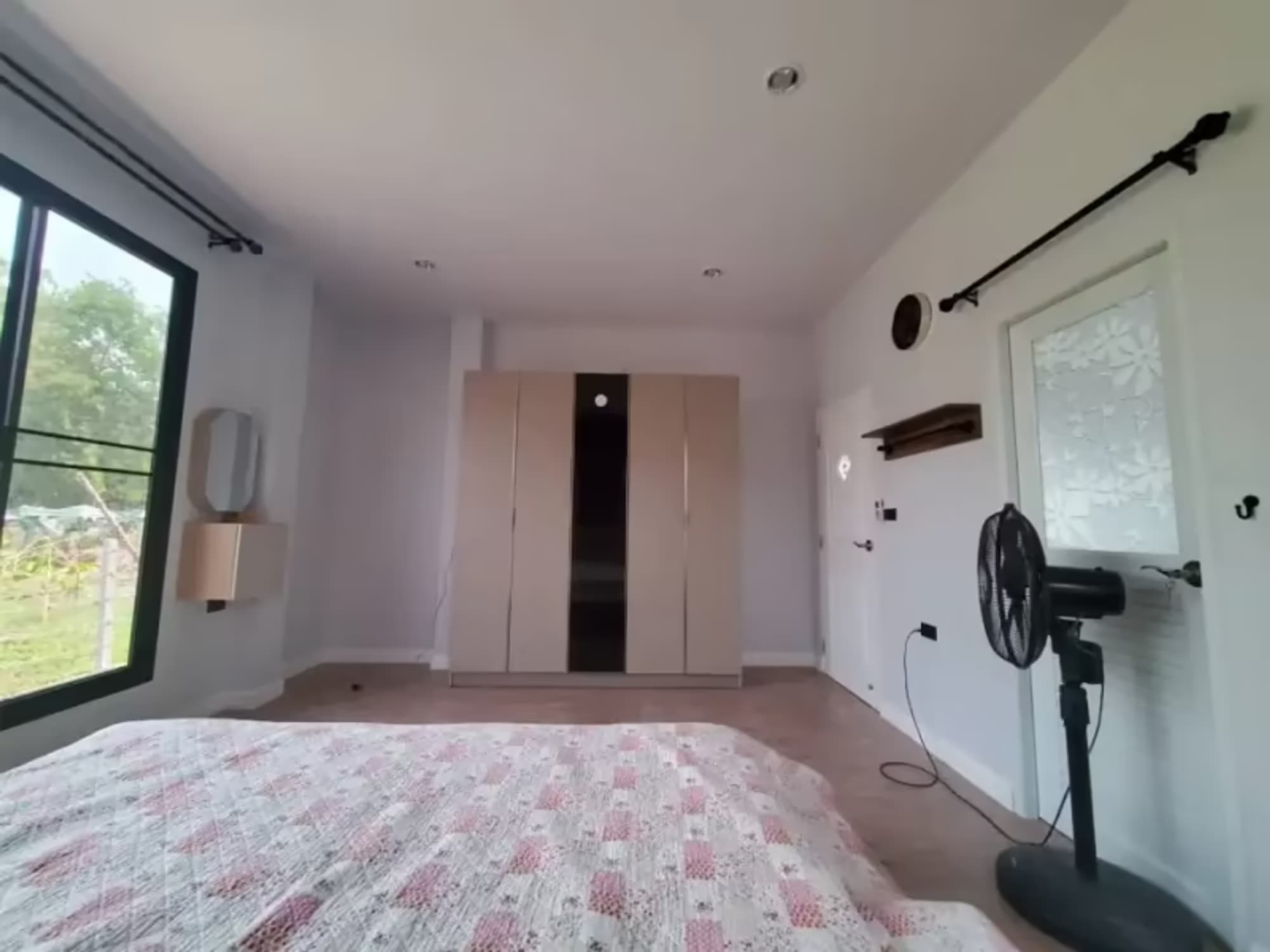 3 Bedroom House - Image 4