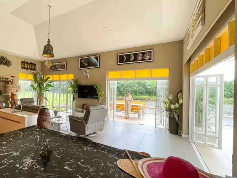 2 Bedroom House