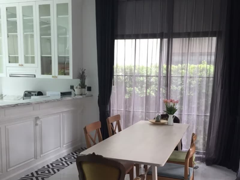 House for Rent in Phra Khanong.