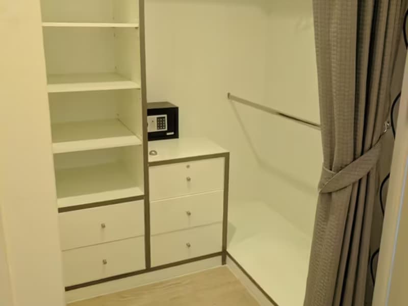 1 Bedroom Condo