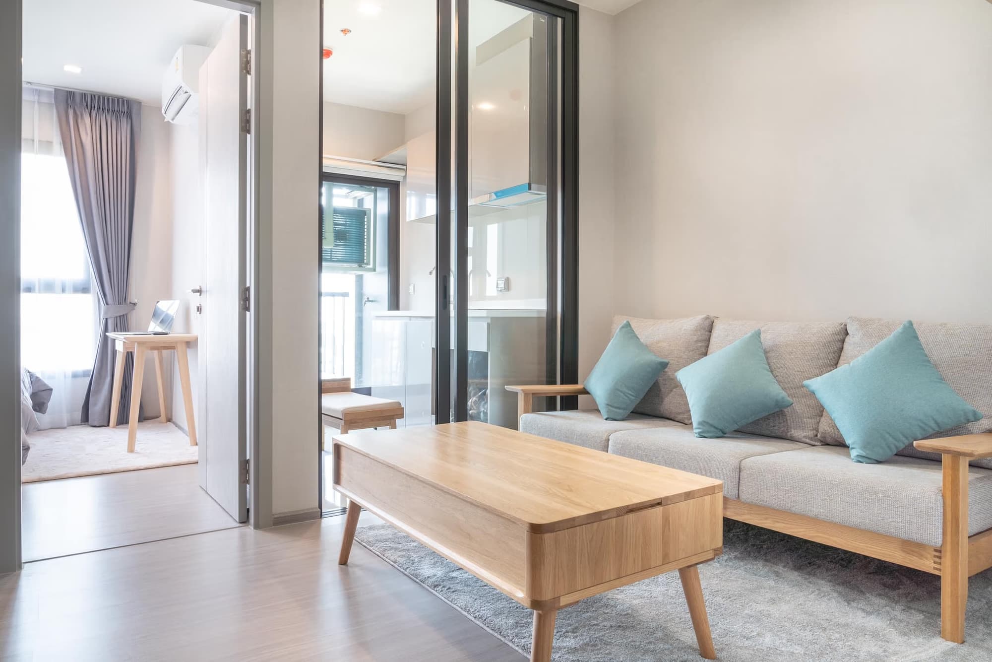 1 ห้องนอน Condo สำหรับ จำหน่าย ใกล้ Bang Chak BTS - Image 2