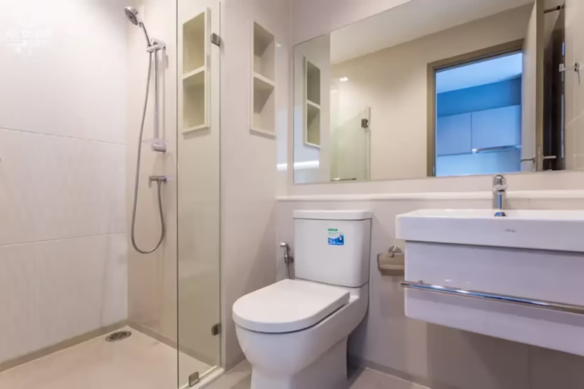 Studio for Sale in Din Daeng - Image 7