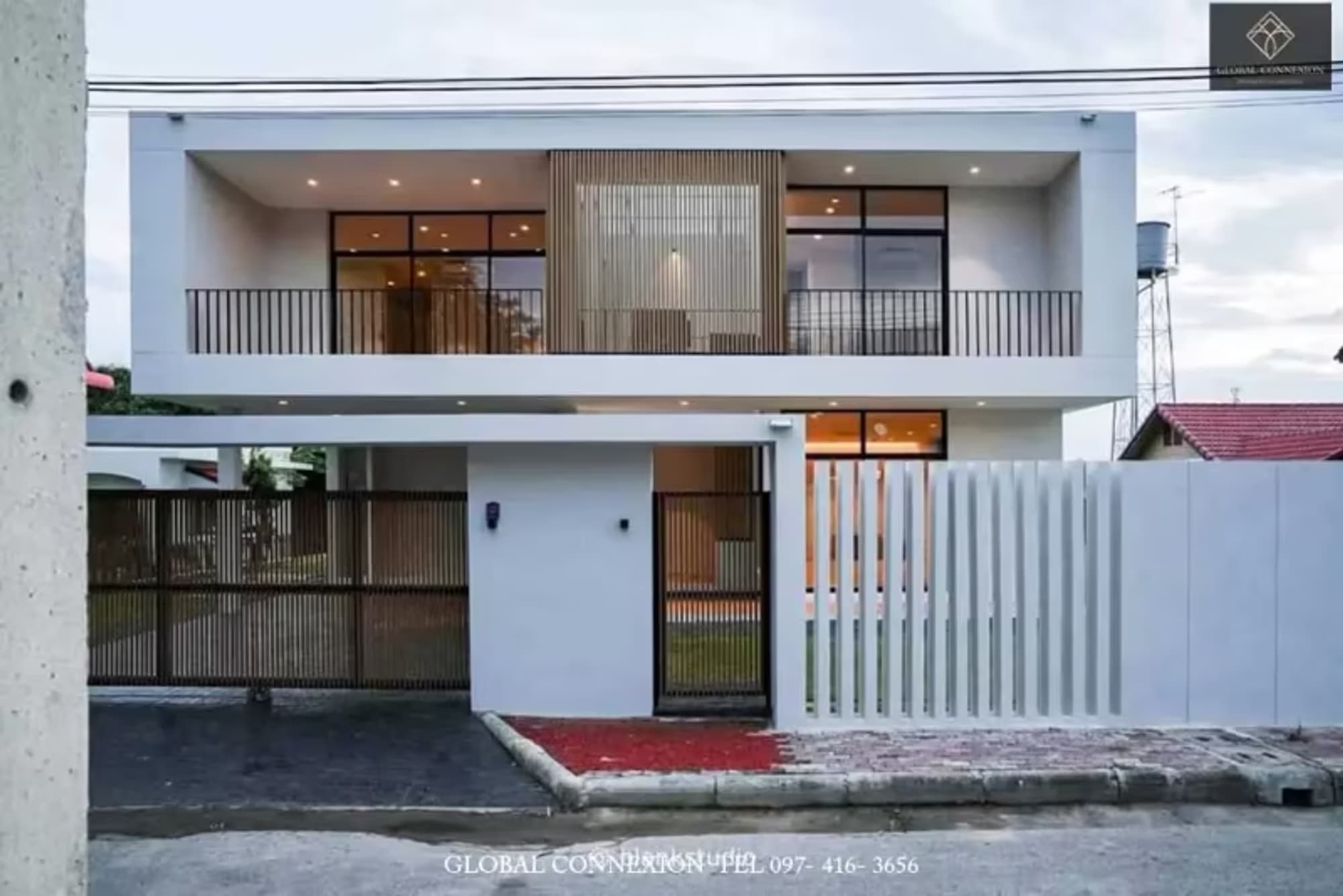 4 Bedroom House - Image 4