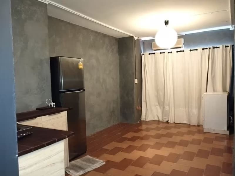 Condo for Sale at Sathorn Suite