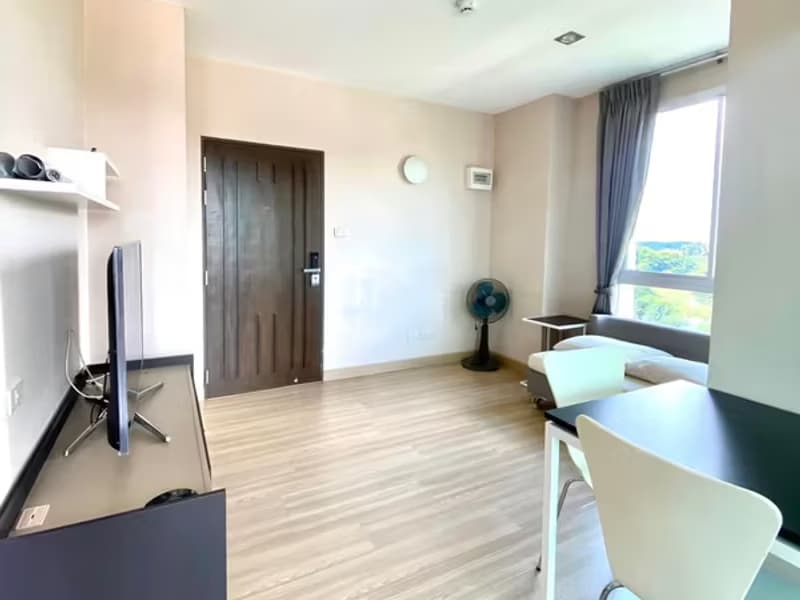 Condo for Sale at One Plus 19