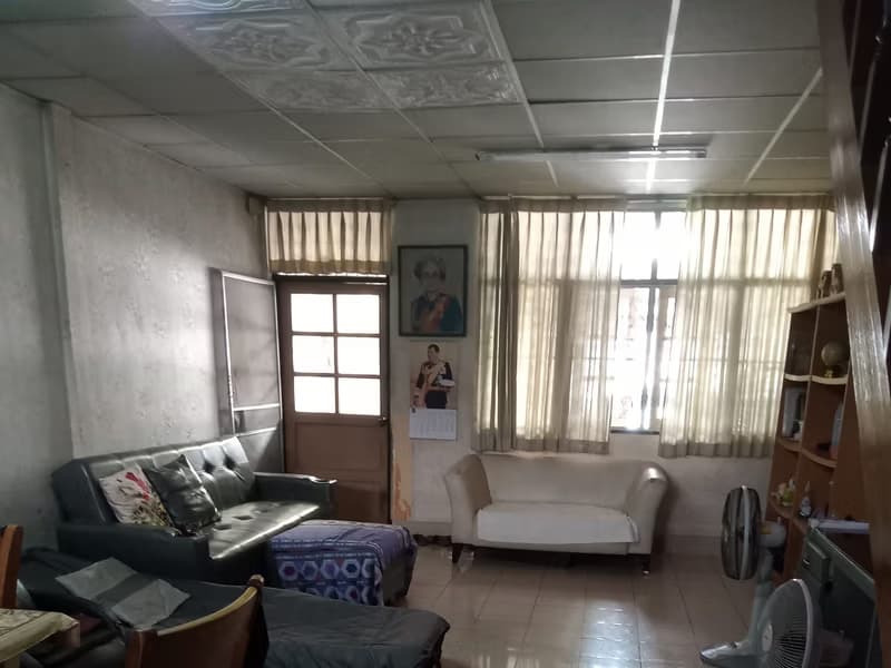 3 Bed Townhouse for Sale in Phra Khanong