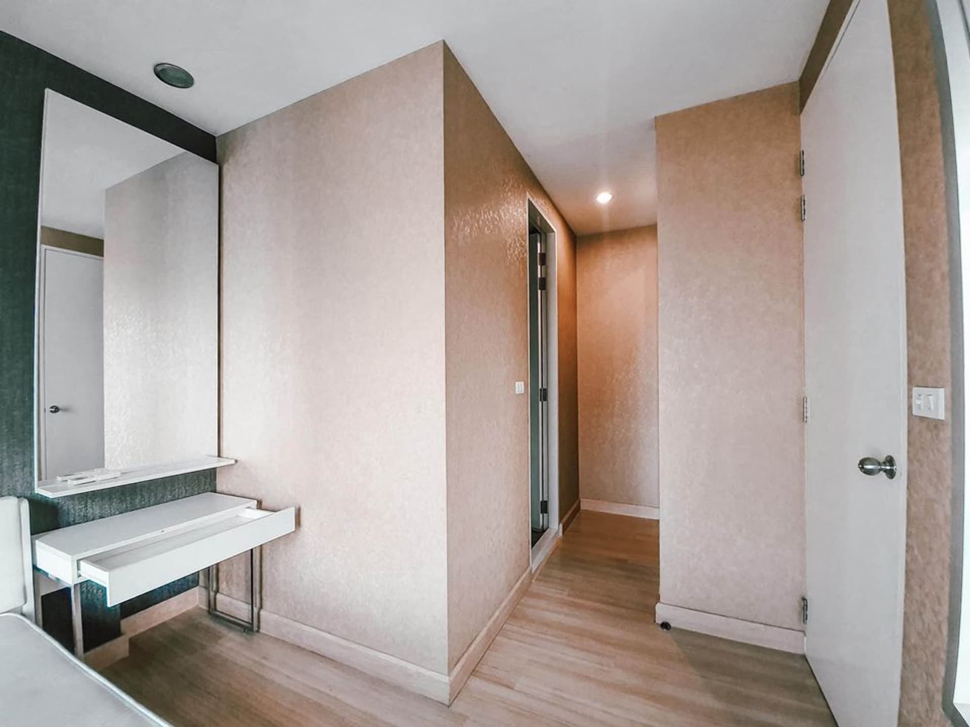 Condo for Rent, Sale at The Parkland Srinakarin Lakeside - Image 4