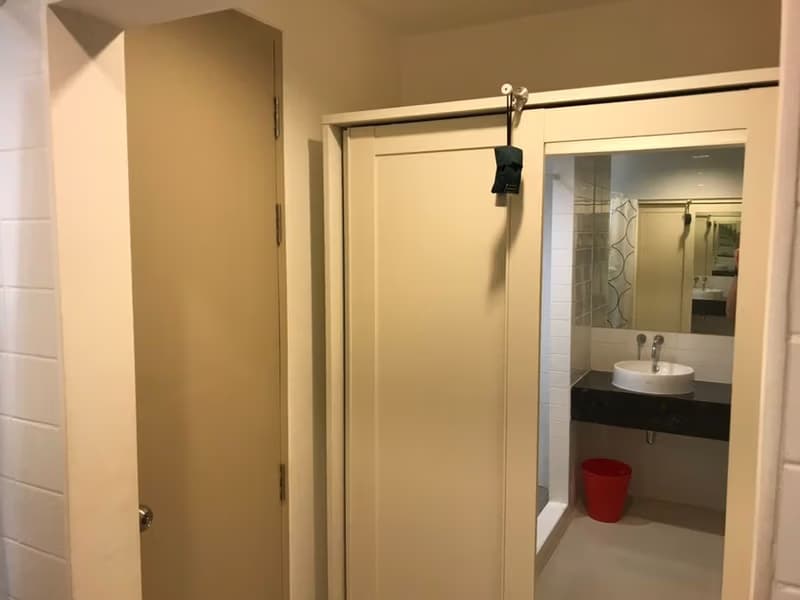1 Bed Condo for Rent  Near Udom Suk BTS