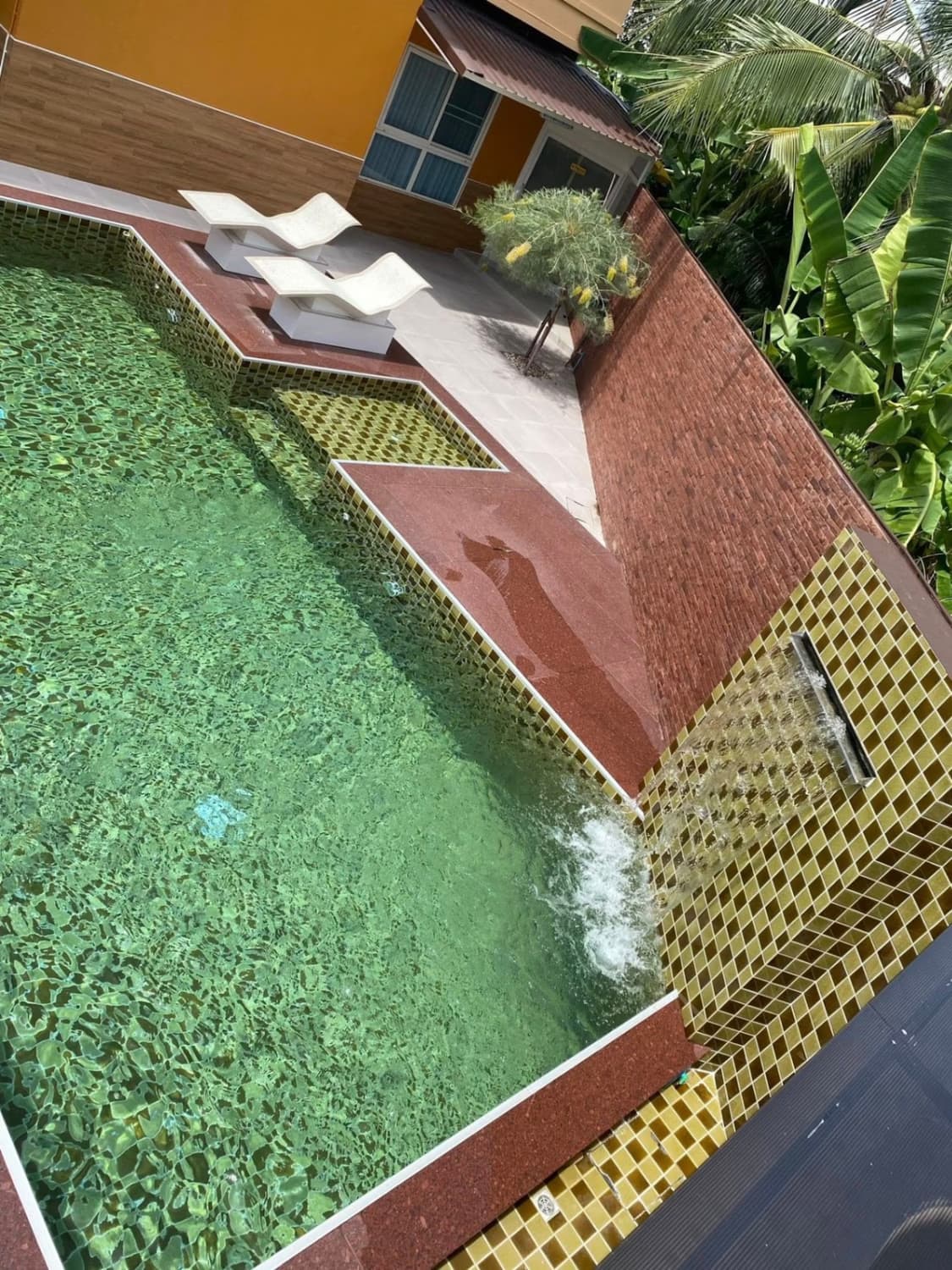 3 Bed House for Rent and Sale in Saraphi - Image 12