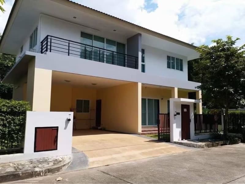 3 Bed House for Rent and Sale in Saraphi