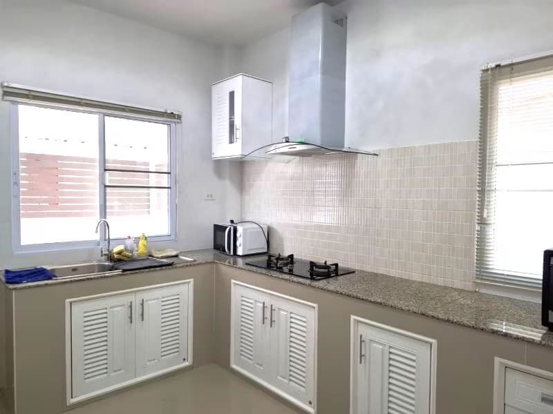 3 Bed House for Rent in San Kamphaeng