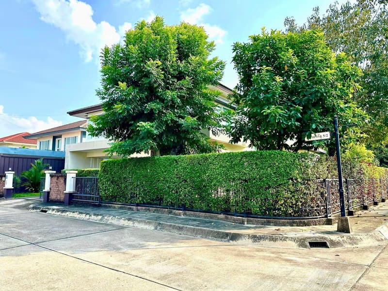 House for Sale in San Pu Loei, Doi Saket.