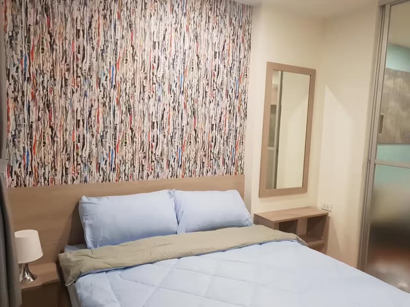 1 Bedroom Condo