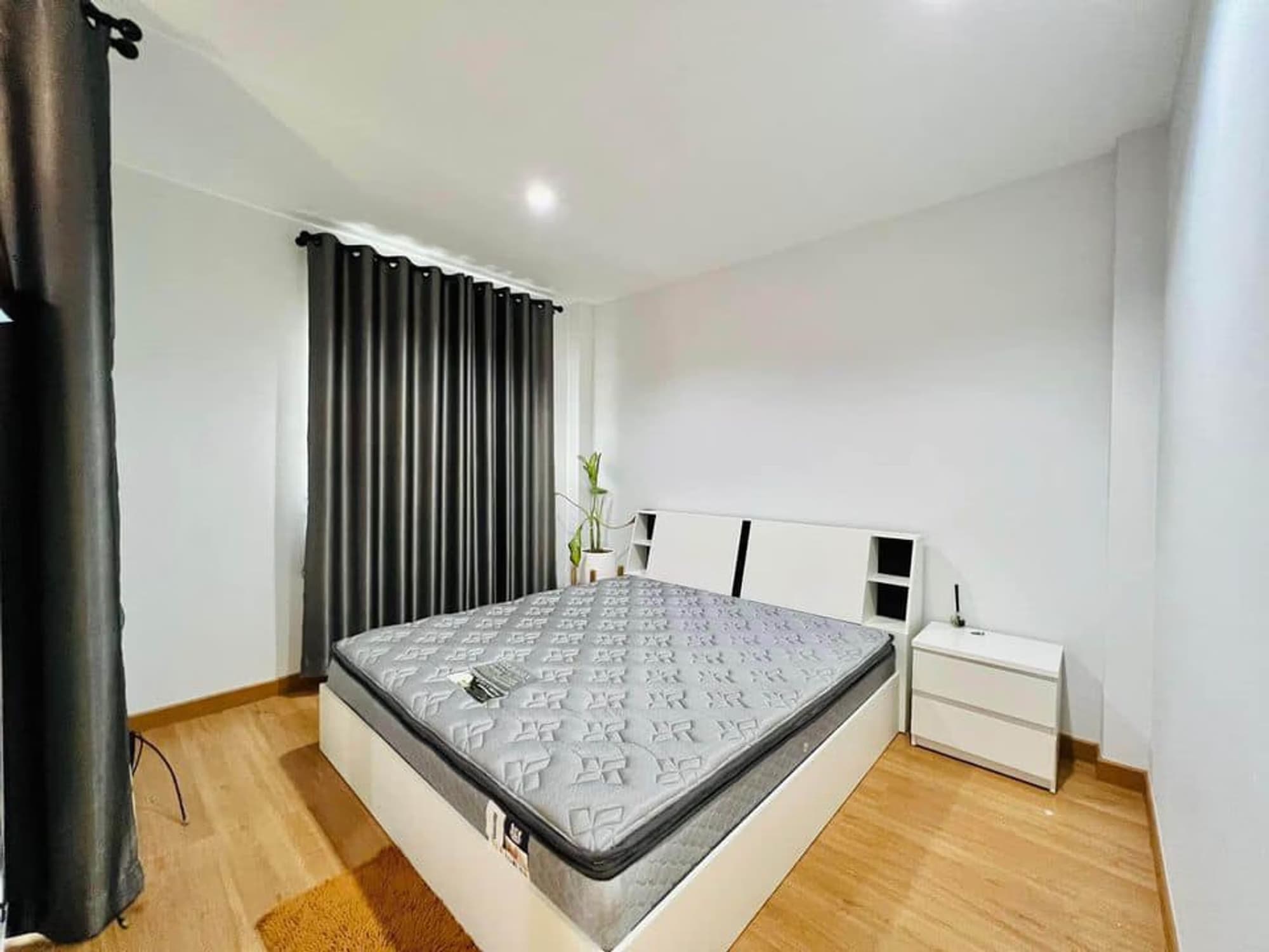  - Image 5