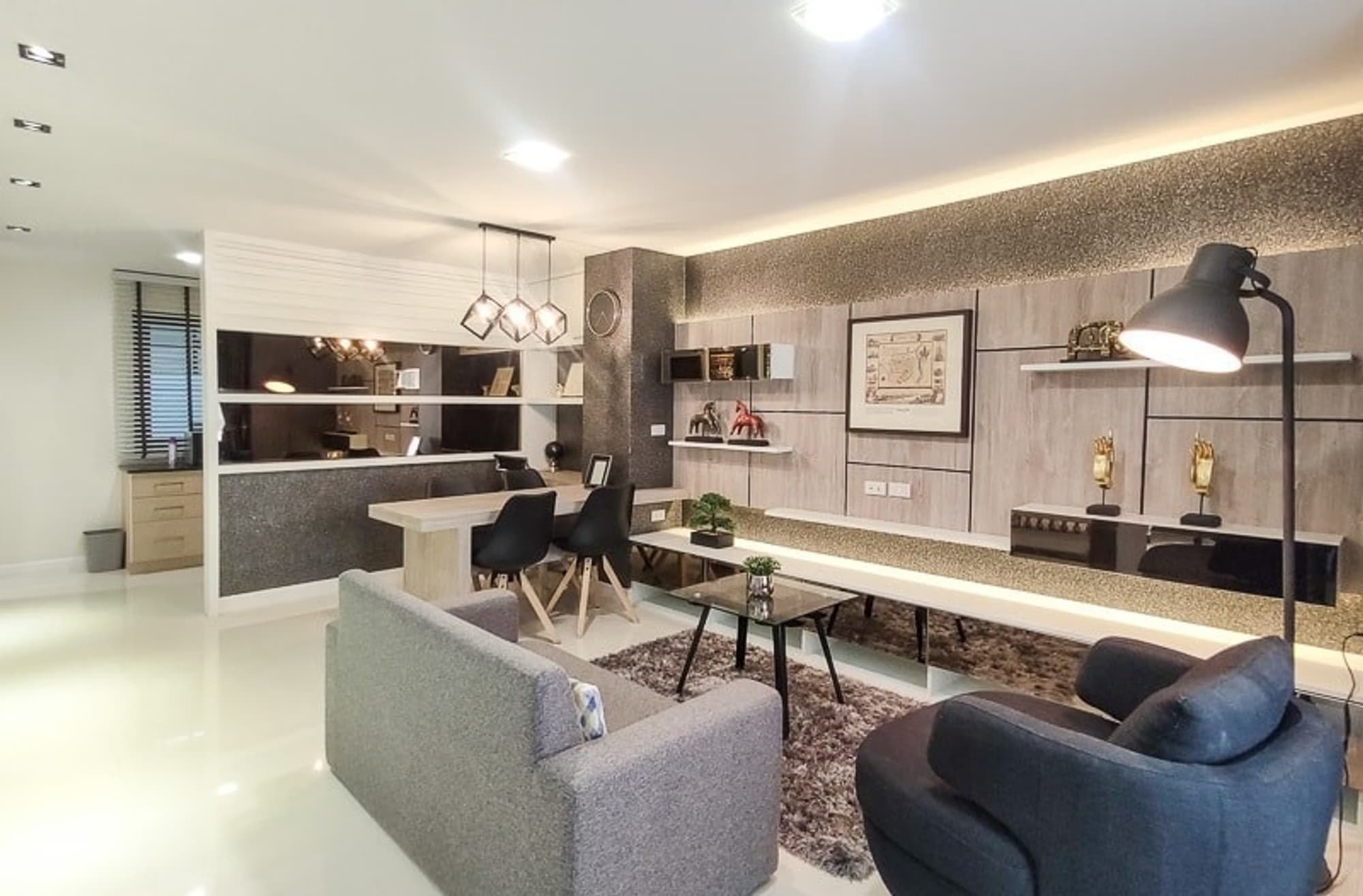 4 Bedroom House - Image 4