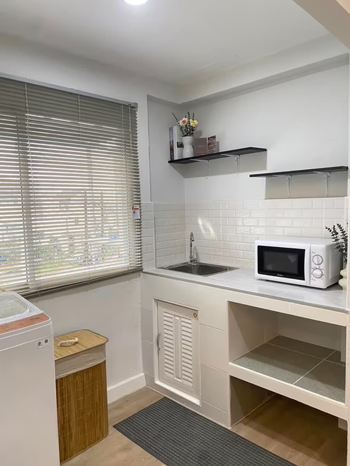 Studio for Sale in  - Image 8