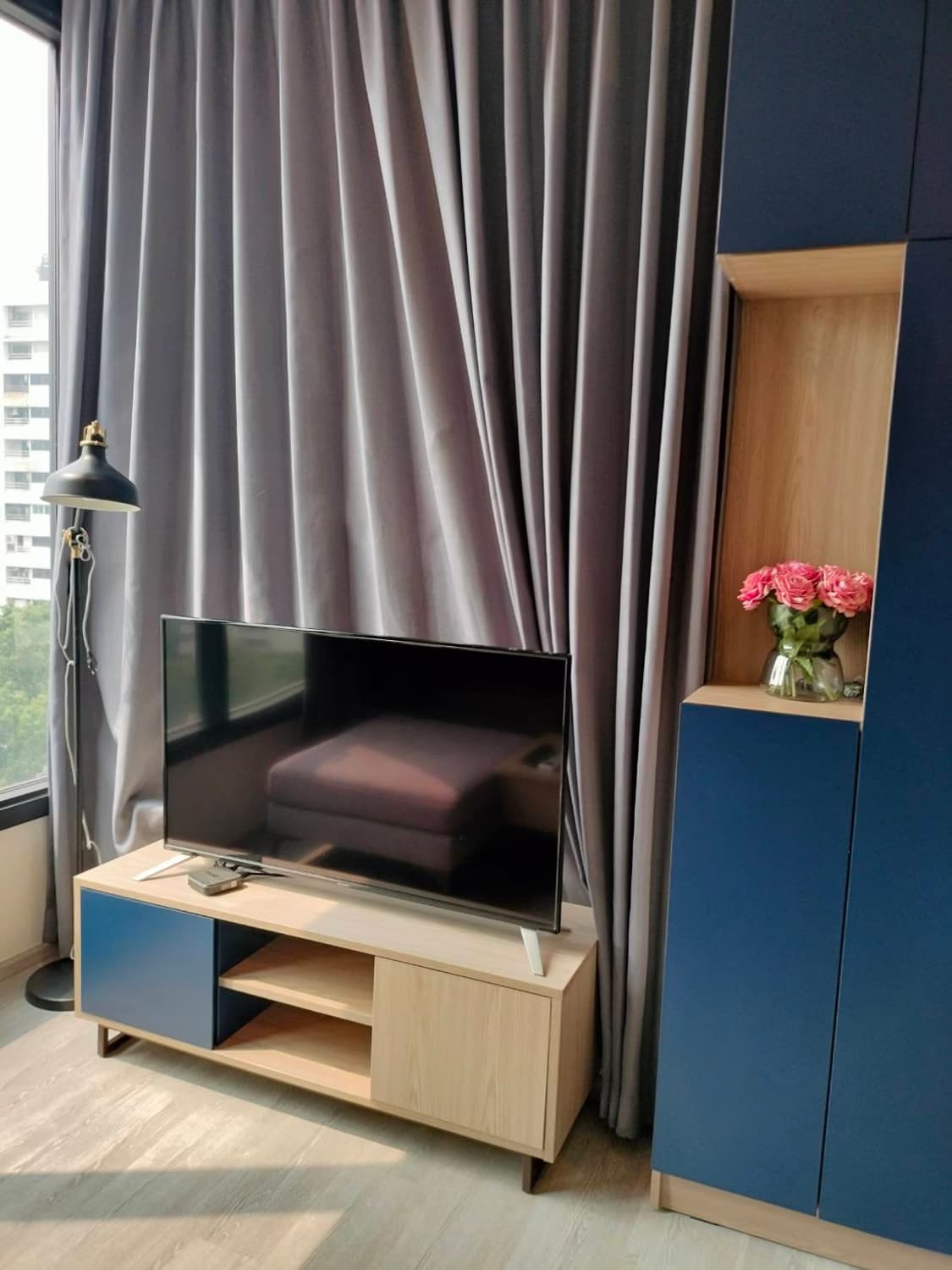 Condo for Rent at XT Ekkamai - Image 3