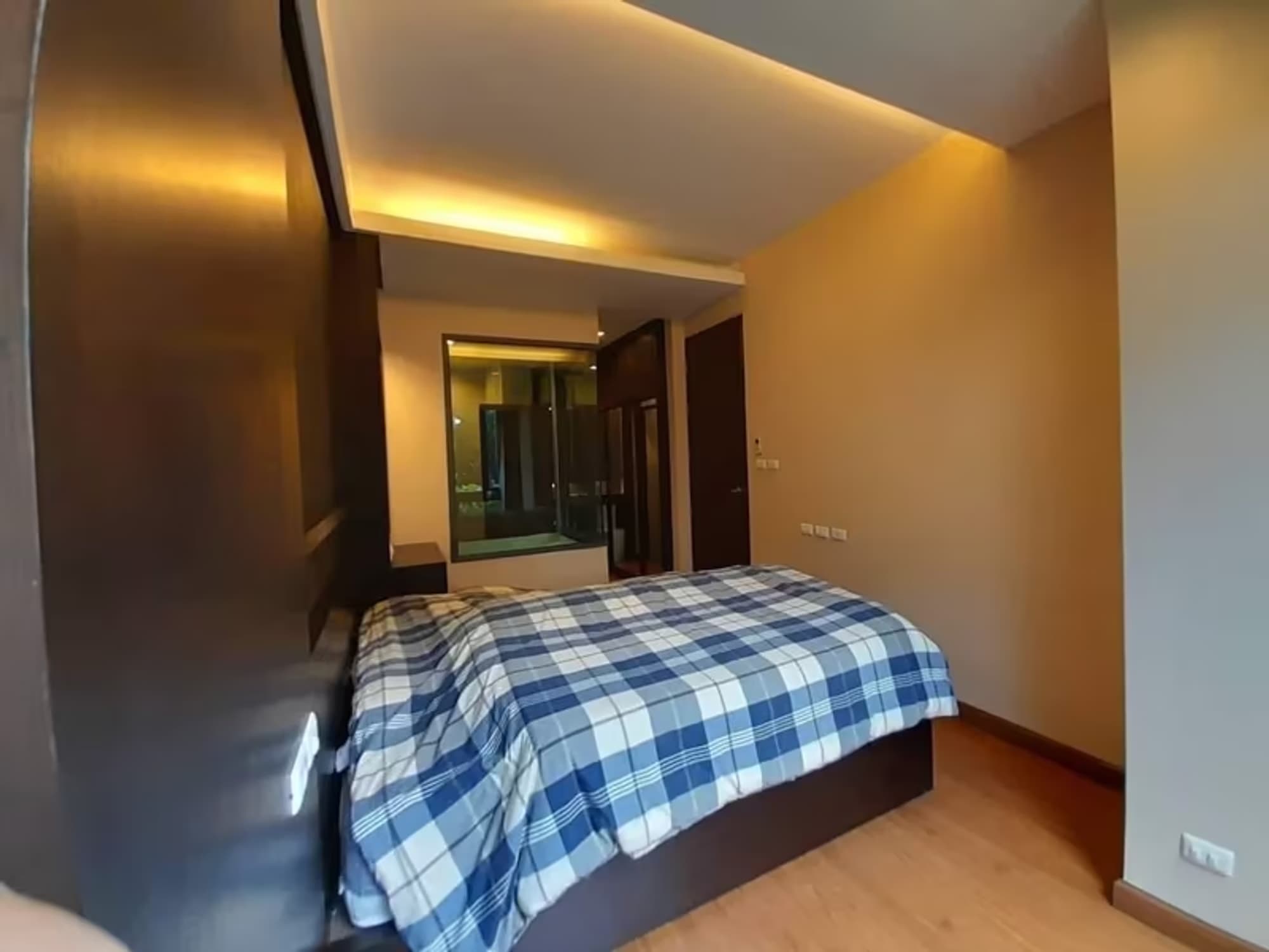 1 Bedroom Condo - Image 13
