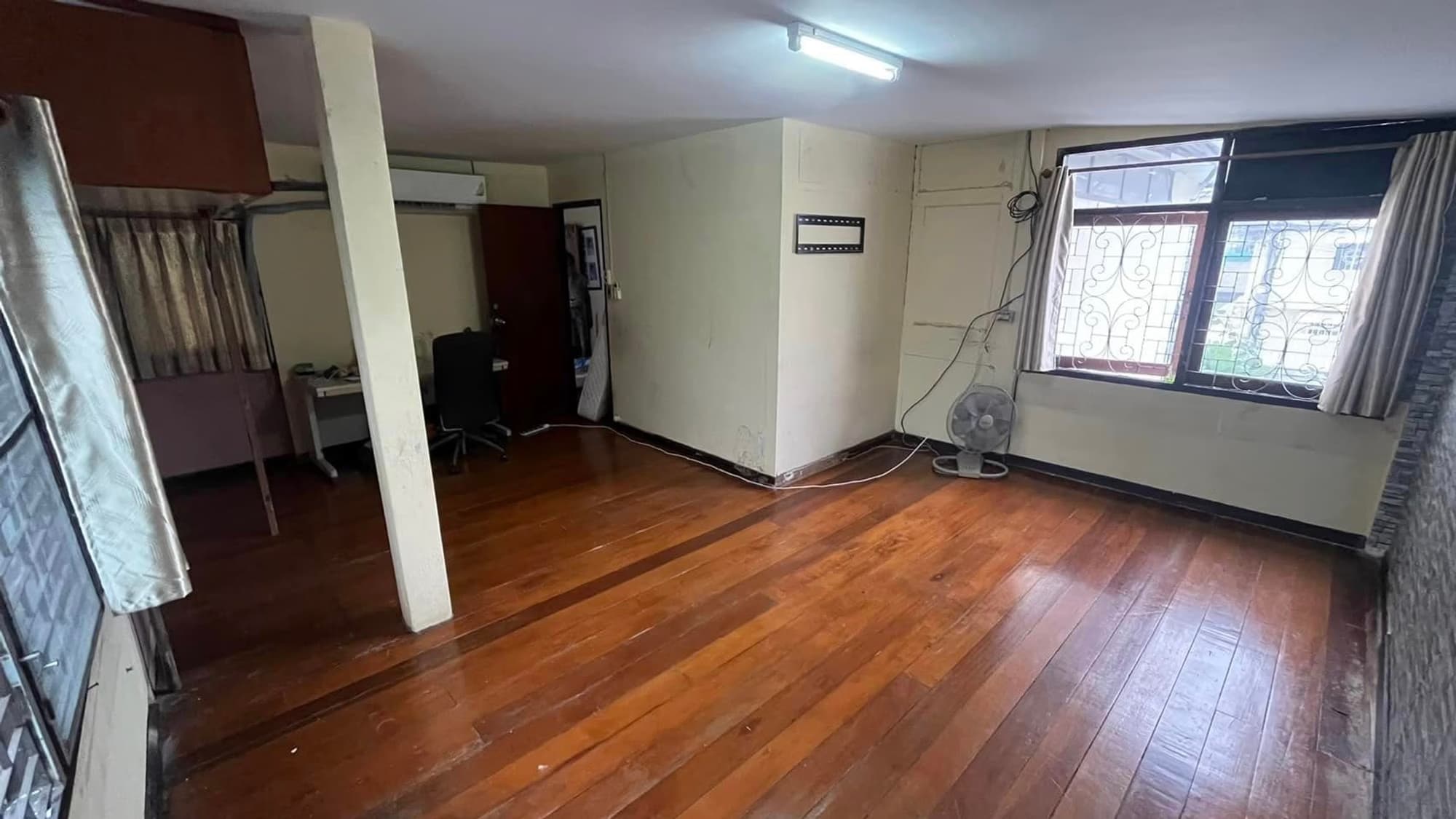 4 ห้องนอน House สำหรับ ขาย ใน 	พระนคร - Image 21