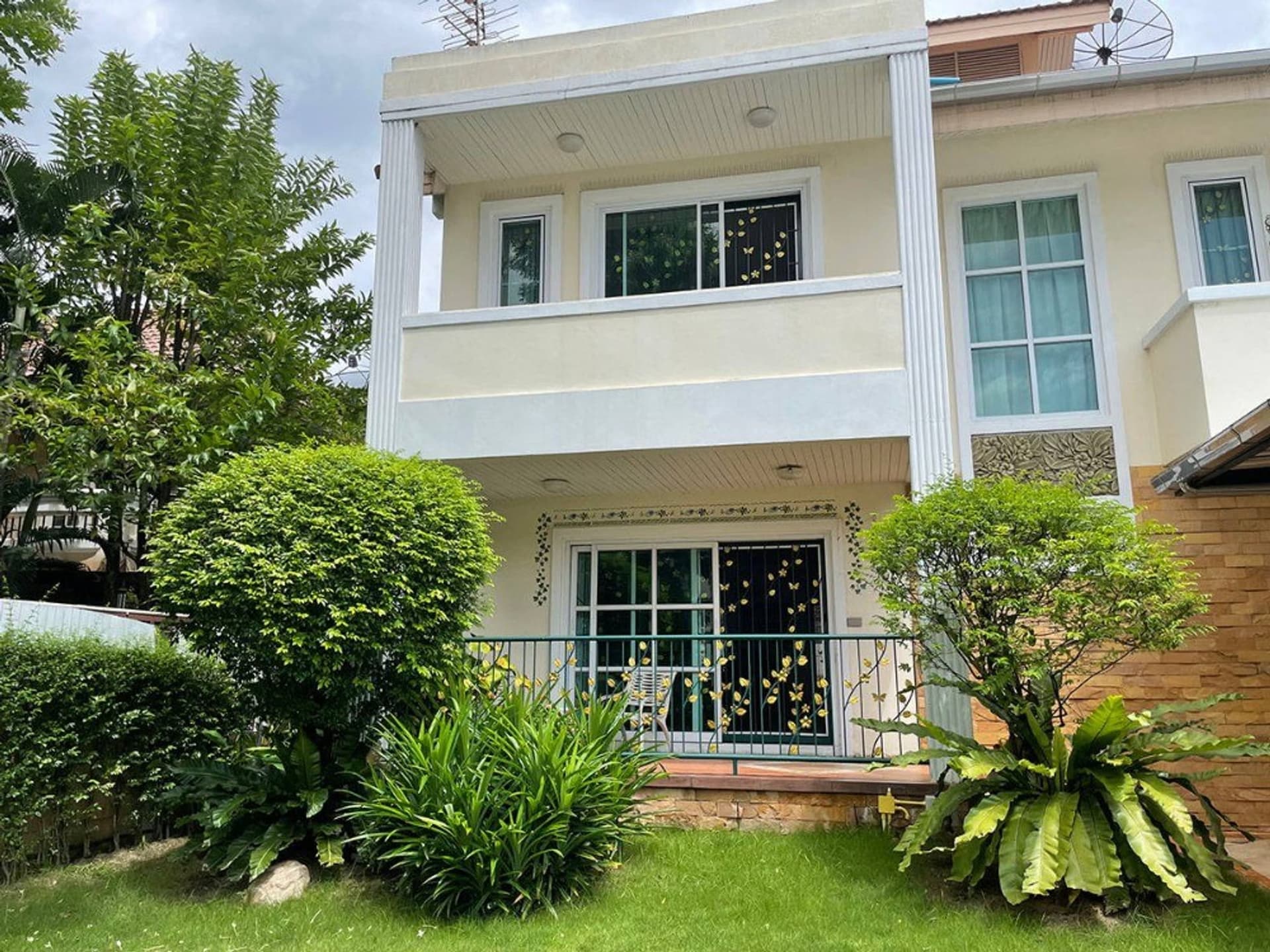 4 Bed House for Sale in Wang Thonglang - Image 14