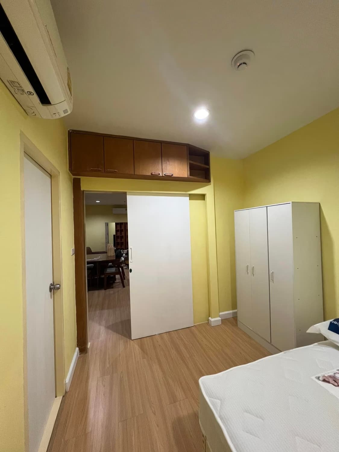 2 Bed Condo for Rent in Ratchathewi - Image 3