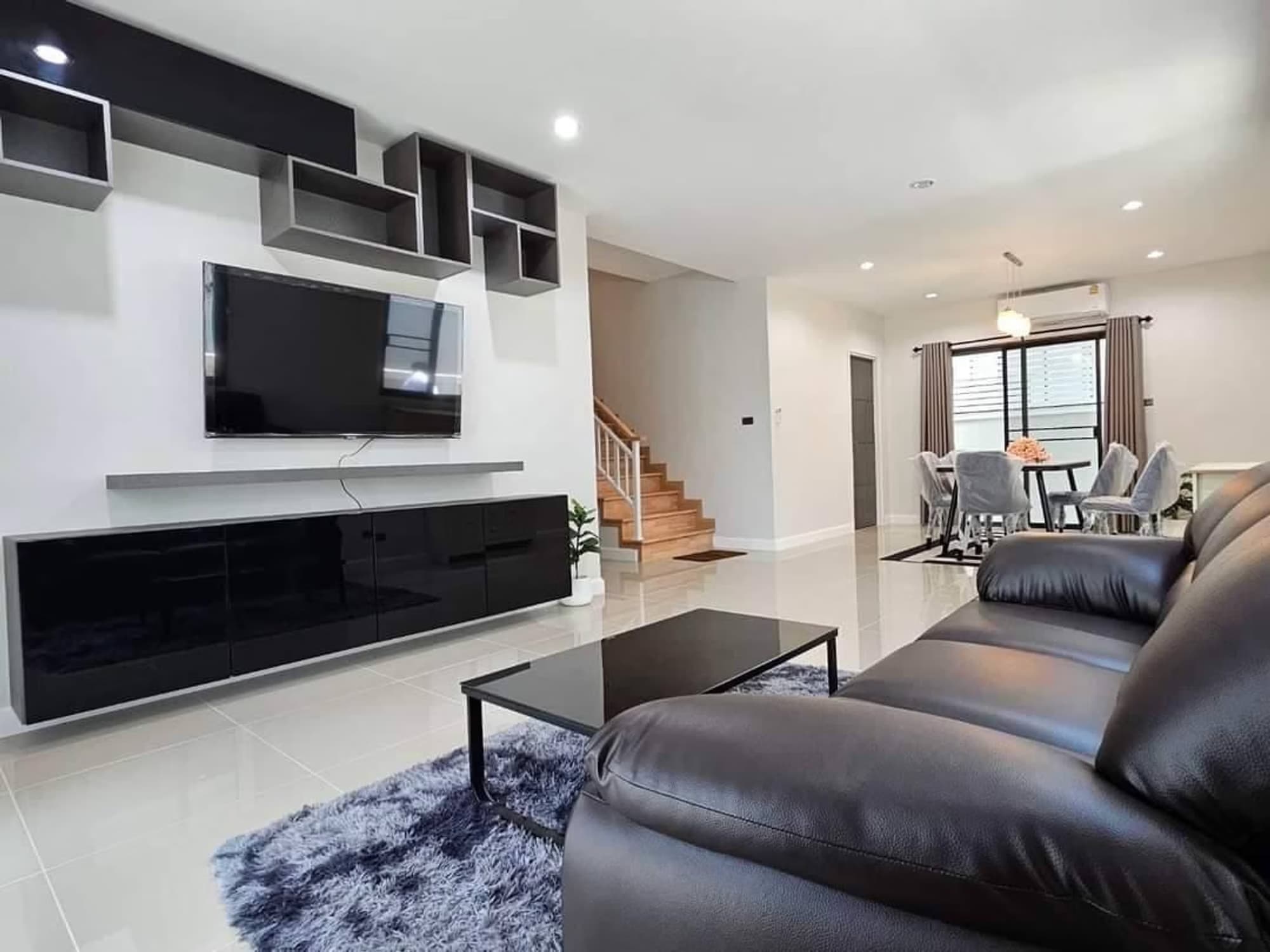 3 Bed House for Rent in Saraphi - Image 8