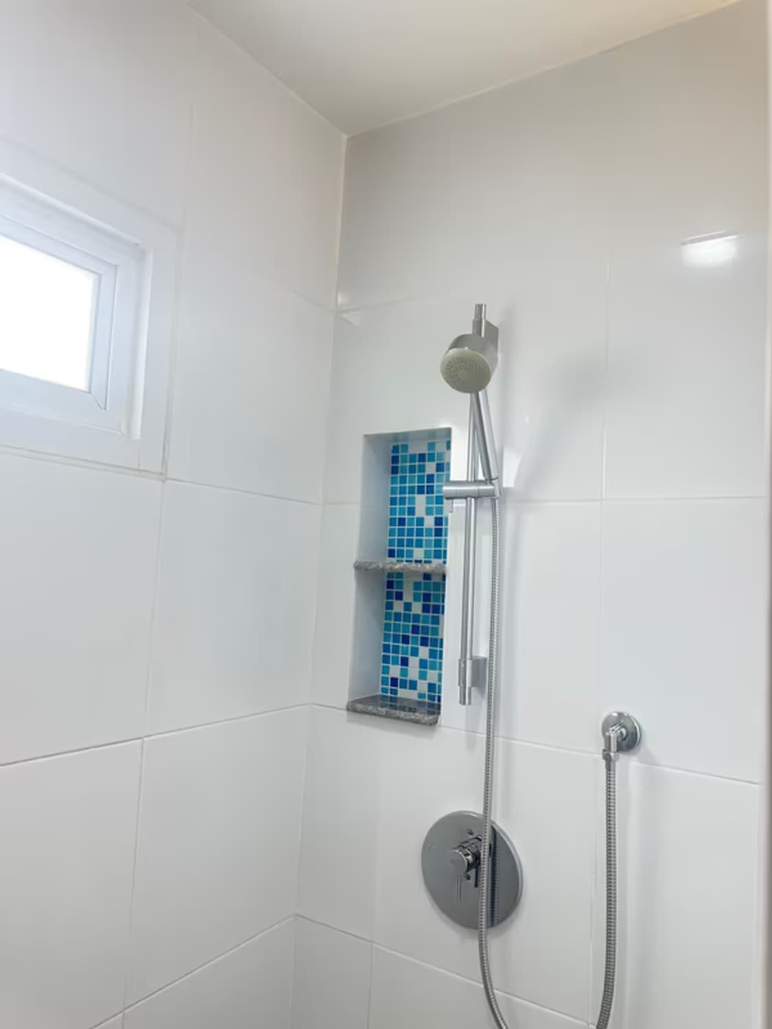  Condo for Rent, Sale at Residence 52 Condominium - Image 1