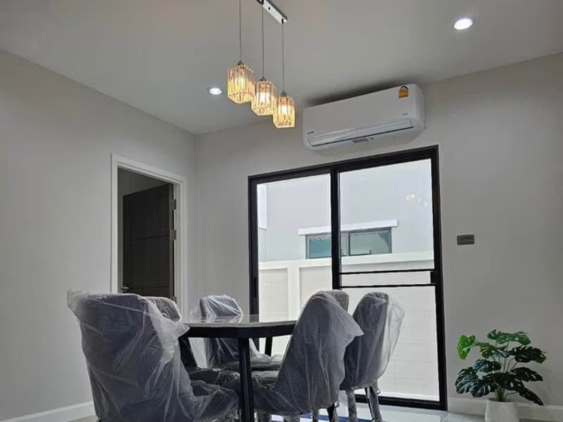House for Rent in Chai Sathan, Saraphi.