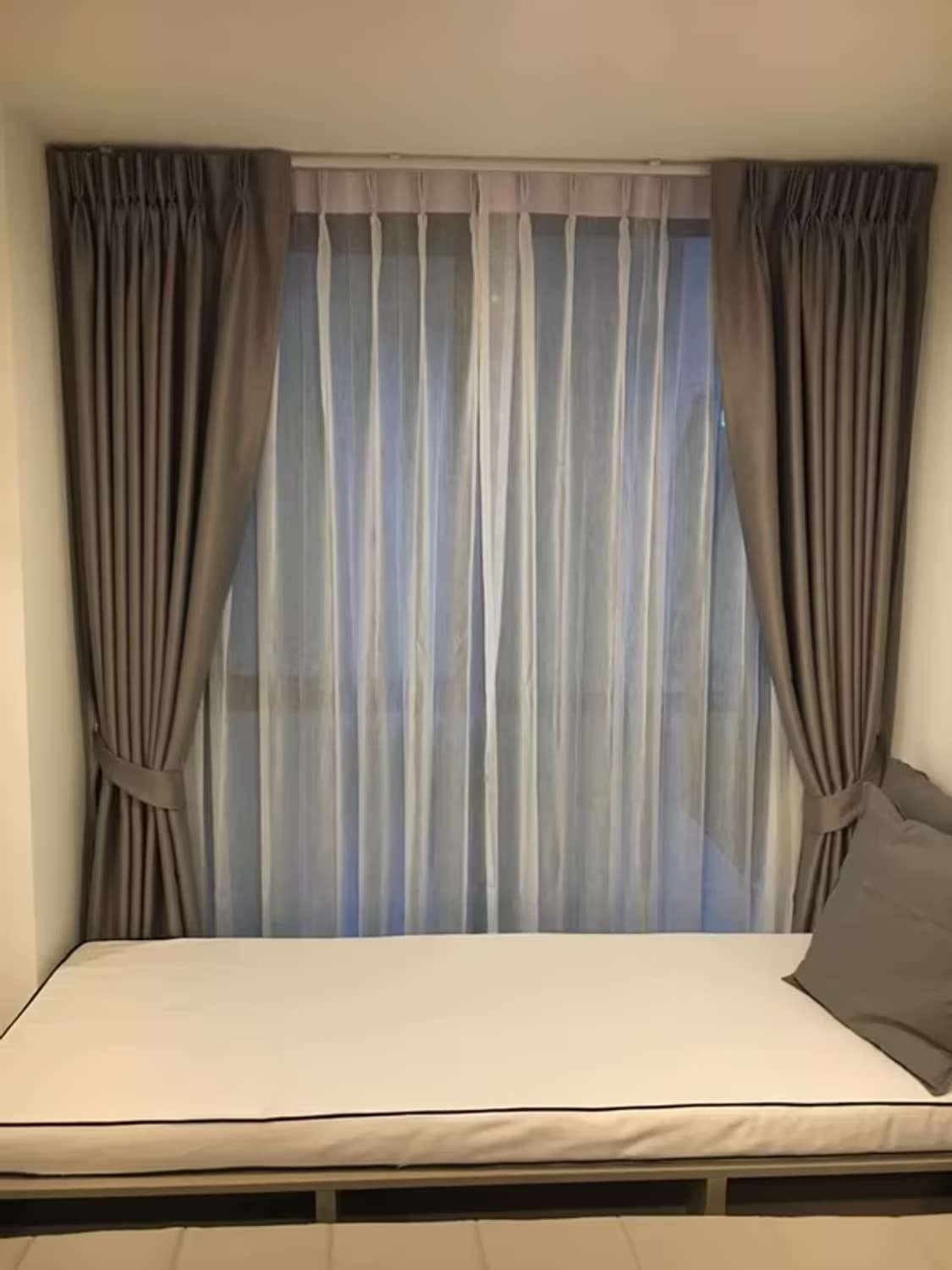 1 Bedroom Condo - Image 7