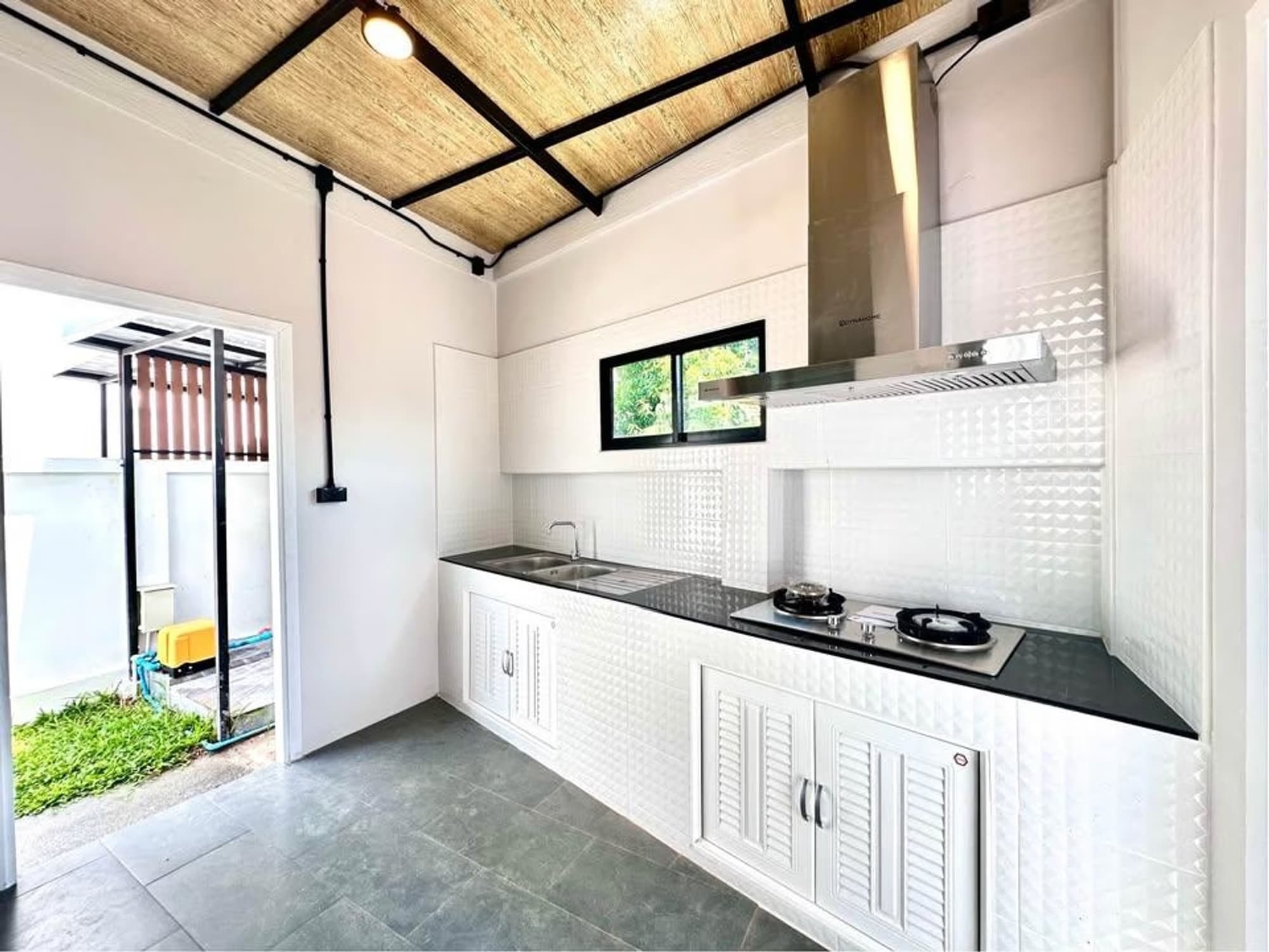4 ห้องนอน บ้าน สำหรับ จำหน่าย ใน Mueang Chiang Mai - Image 8