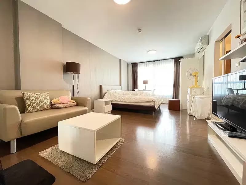 1 Bedroom Condo