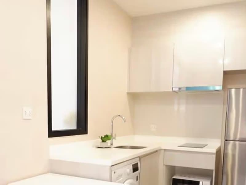 1 Bedroom Condo