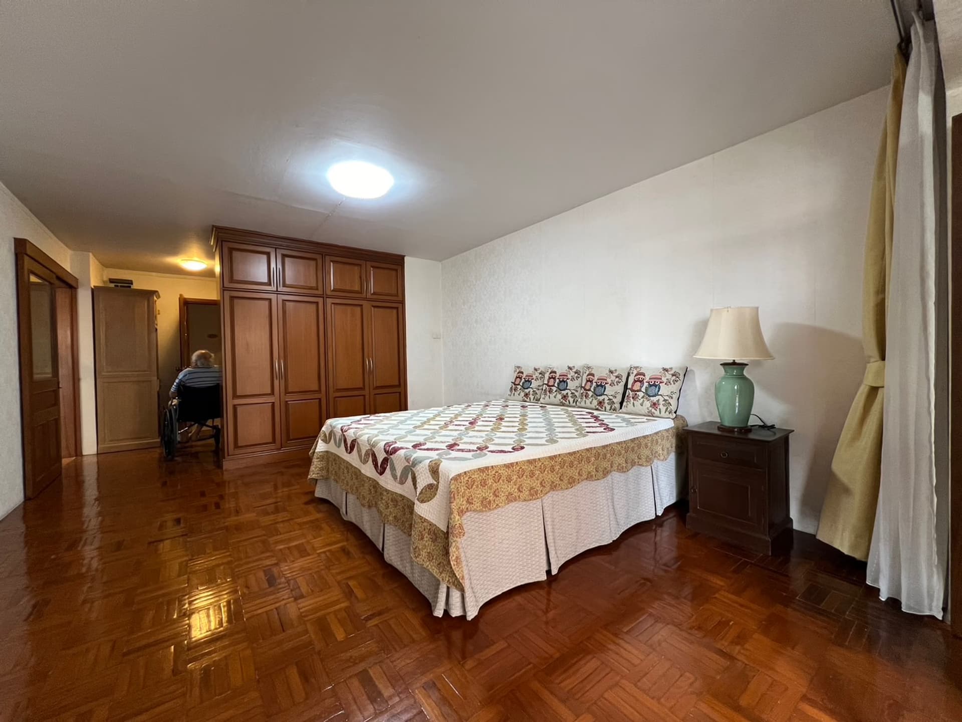 Condo for Rent, Sale at Hillside 3   - Image 3