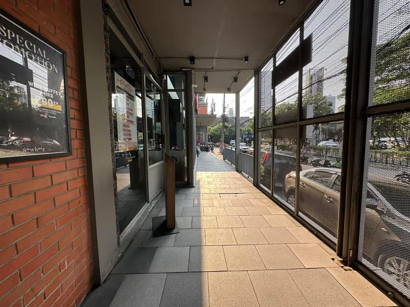 undefined Bed Commercial for Rent in Watthana