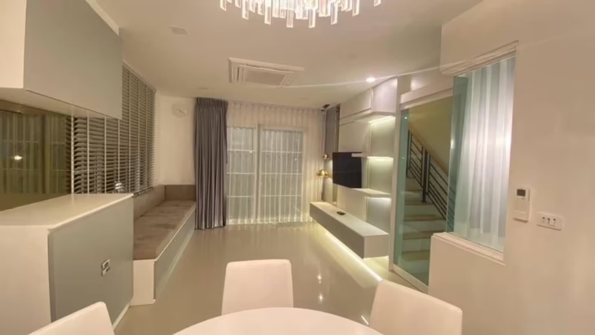  House for Rent in Mueang Samut Prakan. - Image 3