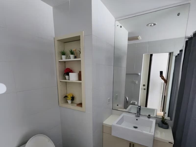 1 Bed Condo for Rent in Sathon