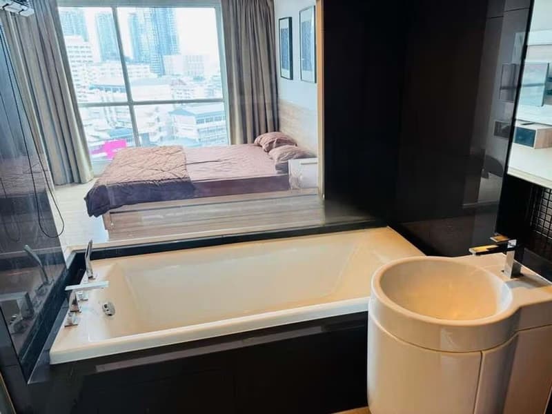 2 Bed Condo for Rent and Sale in Sathon